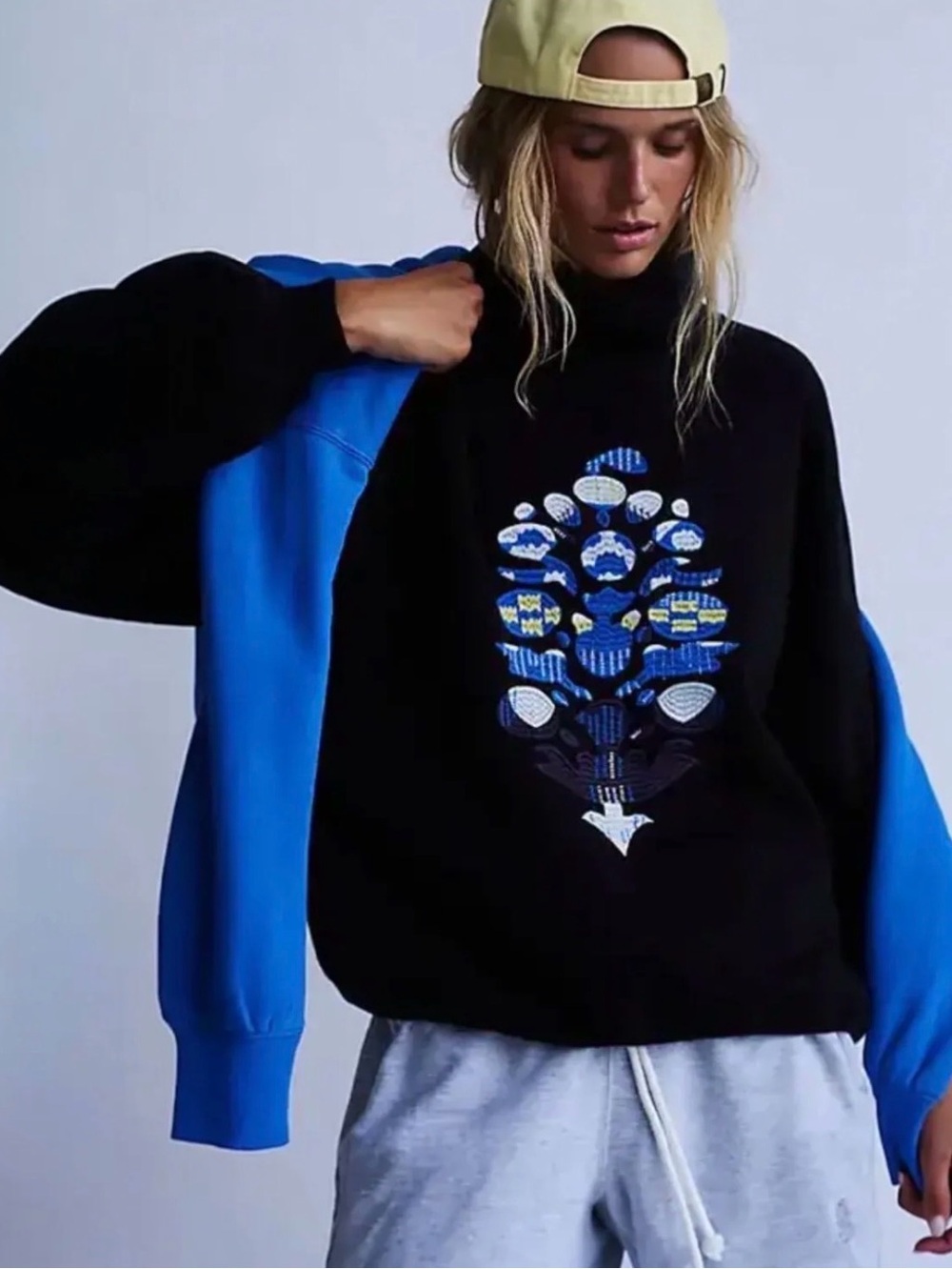 FREE PEOPLE x Movement On Your Mark Logo Mock Neck Pullover size extra small